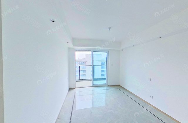 樾滨府3室2厅89.43㎡90万二手房图片