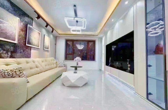 东城名苑2室2厅94㎡30万二手房图片