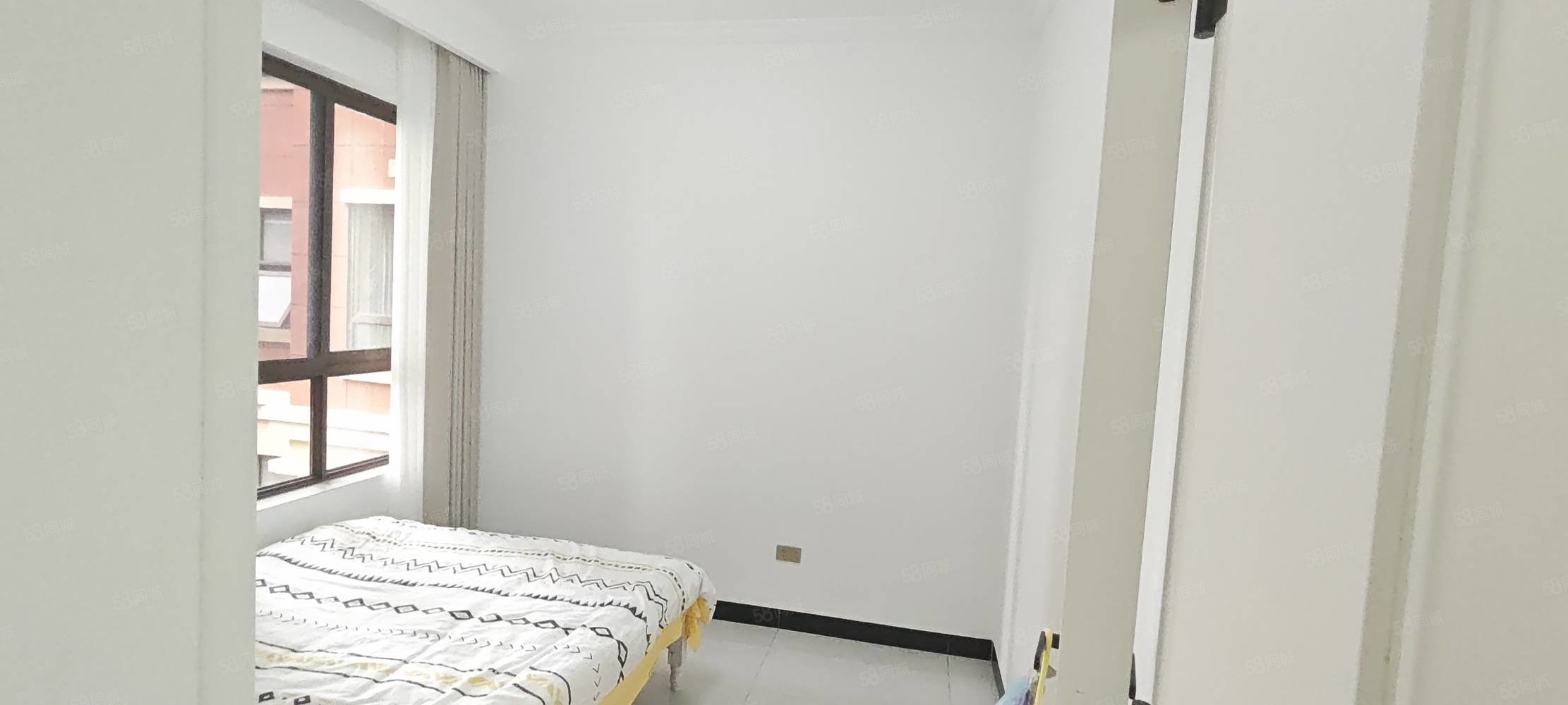 合景启城3室2厅2卫125㎡南北78.8万