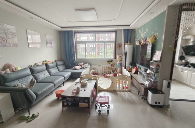 3楼 水岸新城 三室朝阳！房东急售