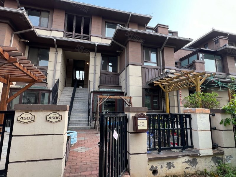 八达岭孔雀城(别墅)精装修拎包入住家具家电全送随时看房