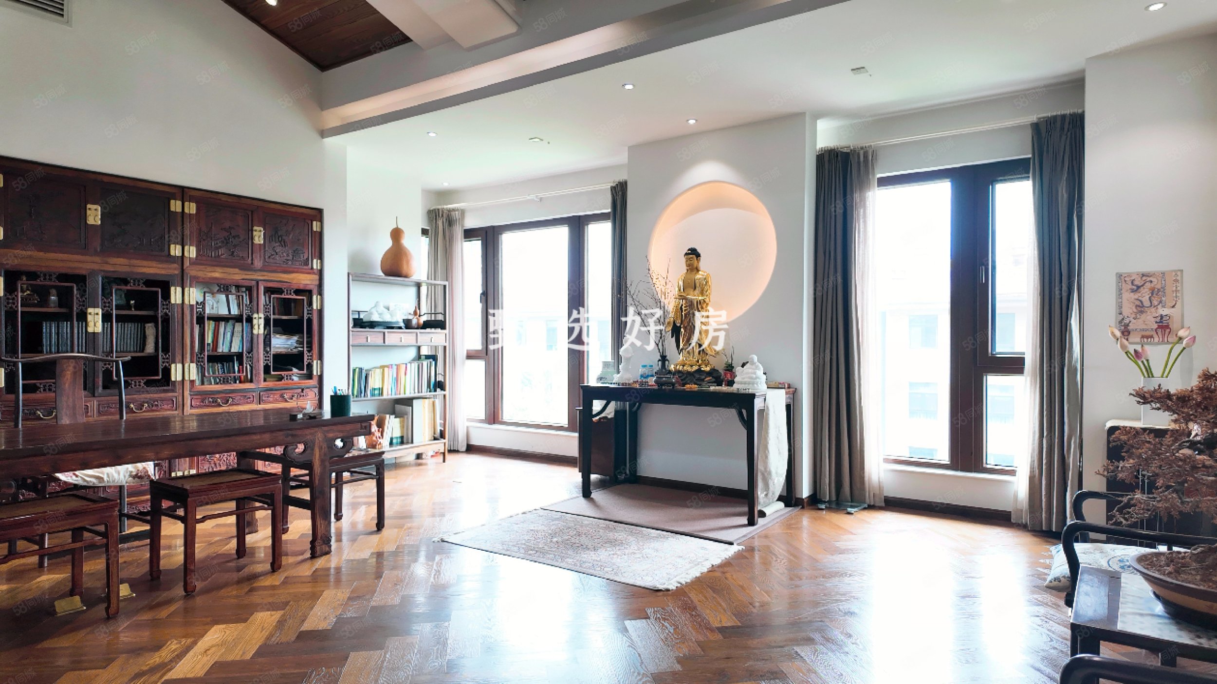 萬(wàn)城華府璽園(別墅)5室3廳4衛(wèi)375.4㎡南北9800萬(wàn)