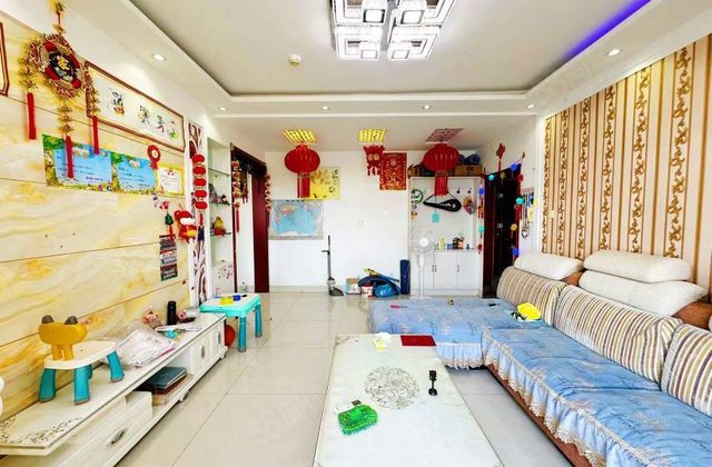 急售，图腾海润公园 精装可拎包入住 出行方便 房龄新 近医院