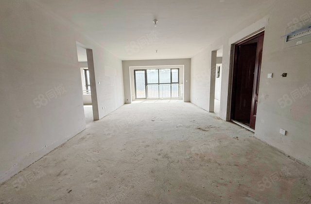 金山壹号3室2厅135㎡92万二手房图片