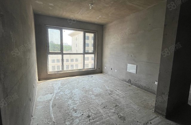 泉民华府3室2厅106.53㎡70万二手房图片