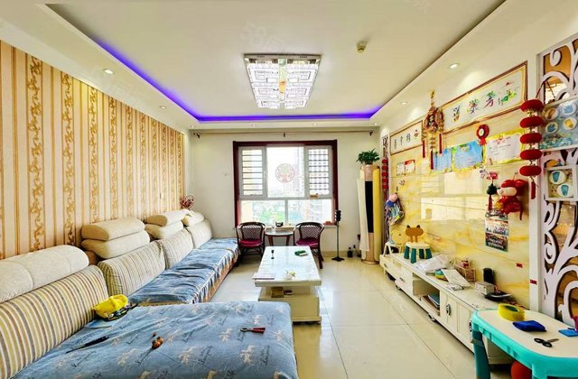 单价7开头 汽车站附近 海润公园 江山印 带车位 可按揭