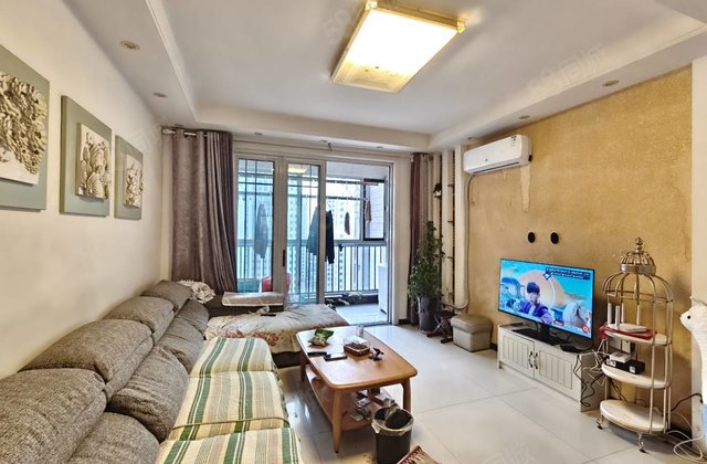 急售！二中。锦绣学府，书香东郡送储藏室，精装修