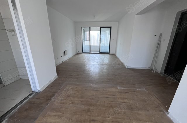 免大税二中锦绣学府三室两卫带储藏室123万