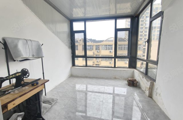 亚大怡景花园 产权清晰 交通便利 近医院 高楼层采光充足