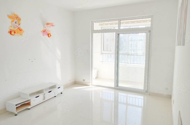 金柱绿城，免大税，可做三室，客厅朝阳，实验，乐园，城市之尊