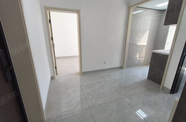 包百站宿舍楼2室1厅65㎡18万二手房图片