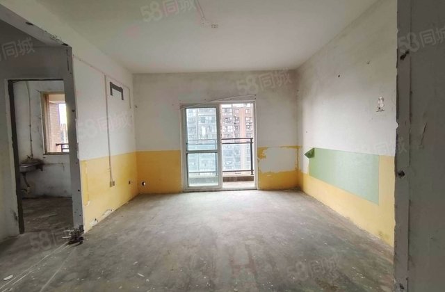 罗曼风情3室2厅128.53㎡160万二手房图片