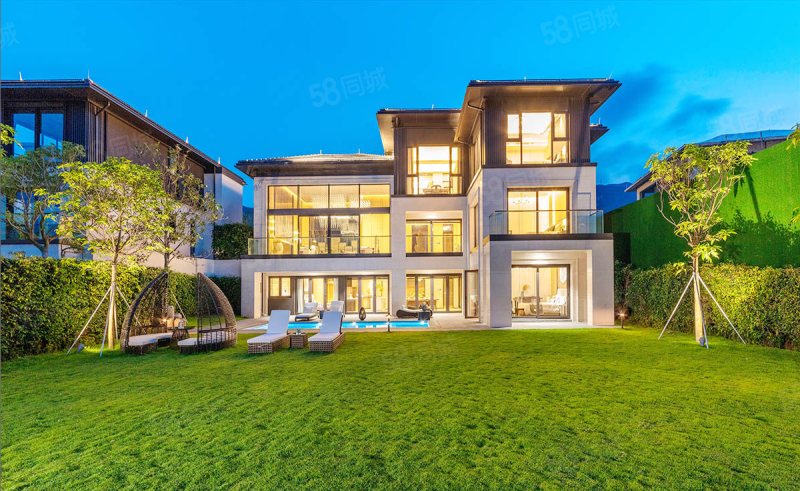 600万特价房源现房海景独栋别墅三亚融创海棠湾赠泳池