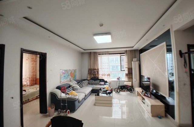 二中 文苑 金柱大学城 东边户 中间楼层 送车位 储藏室