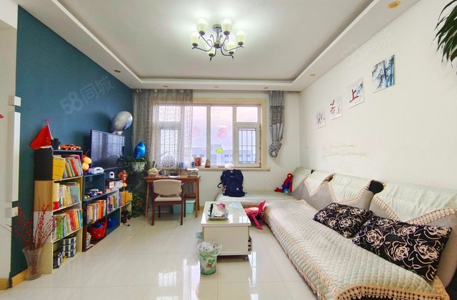 澳海东方1号1室1厅84㎡49.8万二手房图片