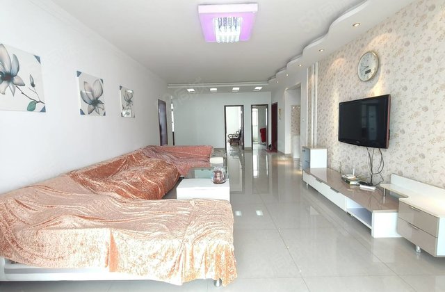 东昌湖附近 单位家属院 电梯洋房 大平层 中间楼层送车位储