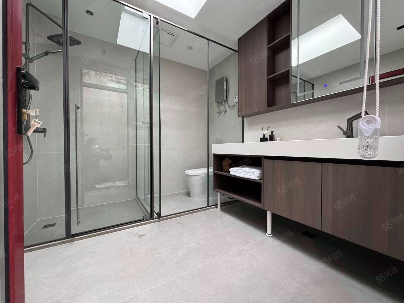 東廊下胡同小區(qū)4室2廳2衛(wèi)412.17㎡南北6800萬(wàn)