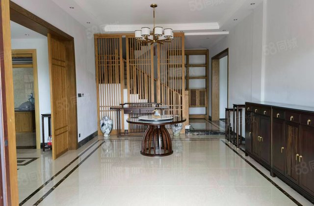 高山流水(二期别墅)9室3厅320.94㎡688万二手房图片