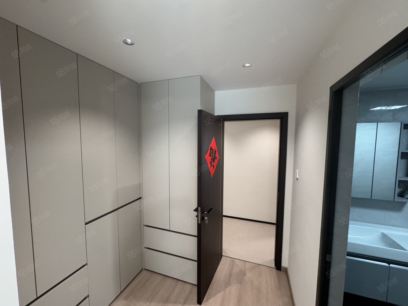 青华海park5室2厅2卫168㎡南北118万