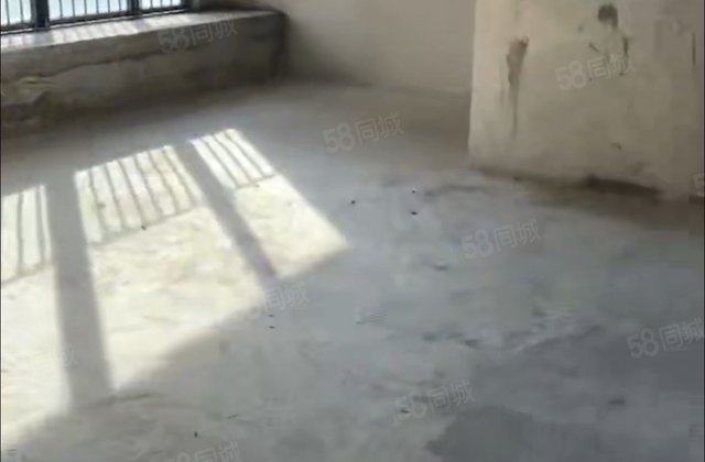 和璟阳光雅园4室2厅122㎡78万二手房图片