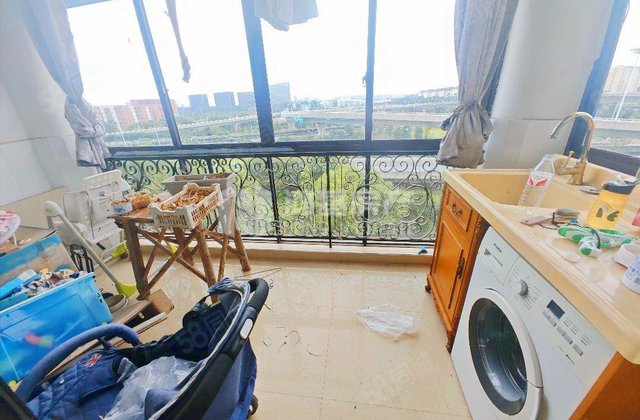 红谷新城3室2厅87㎡99万二手房图片