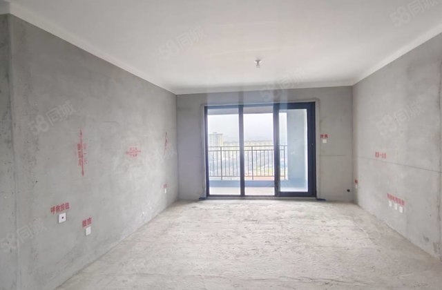 隆安玉泉花园4室2厅168.04㎡114.2万二手房图片