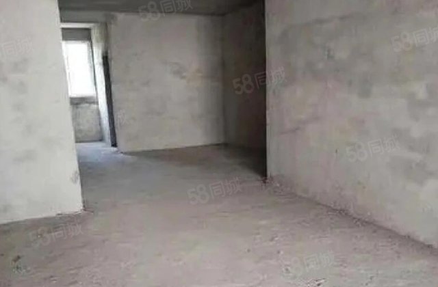 中润温泉水城3室1厅145.49㎡85万二手房图片