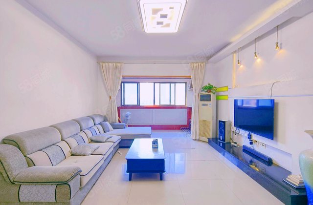 巴黎香榭3室2厅151㎡148万二手房图片