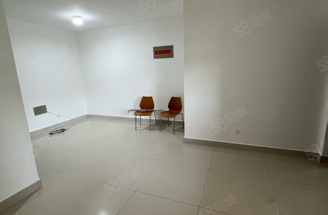 文轩 羡林苑 新房未住 三室 100平82万