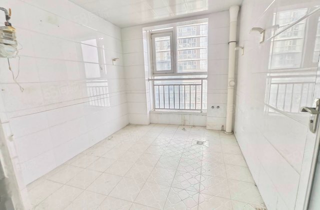 天基  水岸 医疗配套成熟 小三居 商品住宅 南北通透