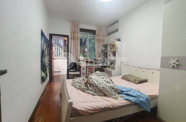 高岩新村3室2厅118㎡117万二手房图片