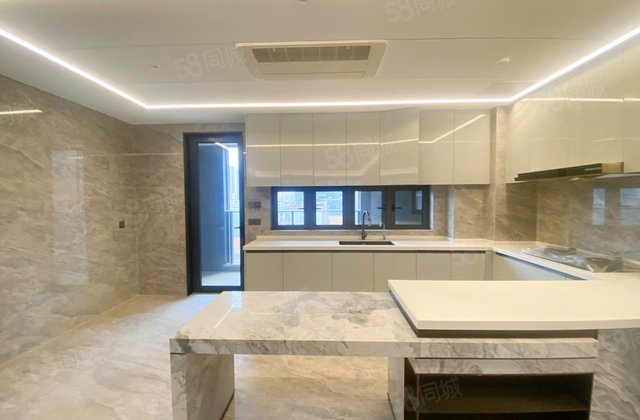 建发养云4室2厅228.9㎡466万二手房图片