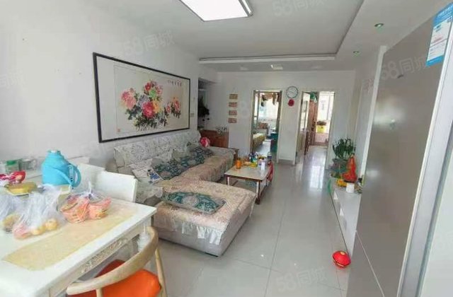 新时代小区 中间楼层 医疗配套成熟 产权清晰 得房率高