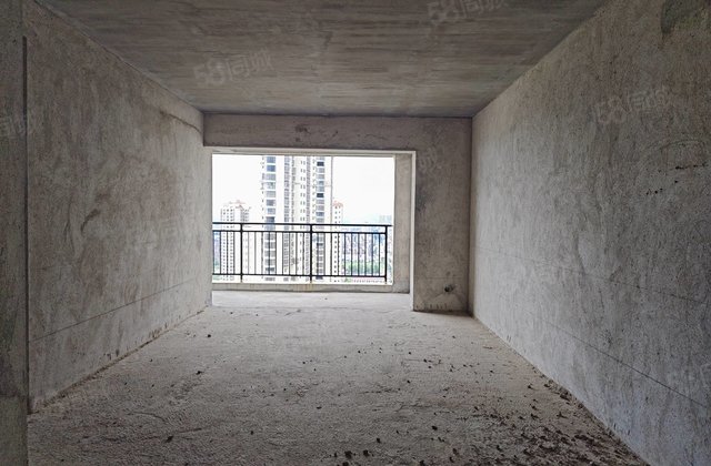 裕达金碧天誉3室2厅131㎡40万二手房图片