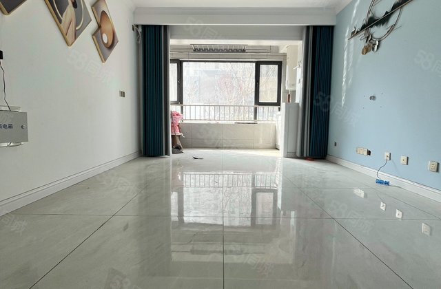 鲁商知春湖乐心园(公寓住宅)4室2厅132㎡50万二手房图片