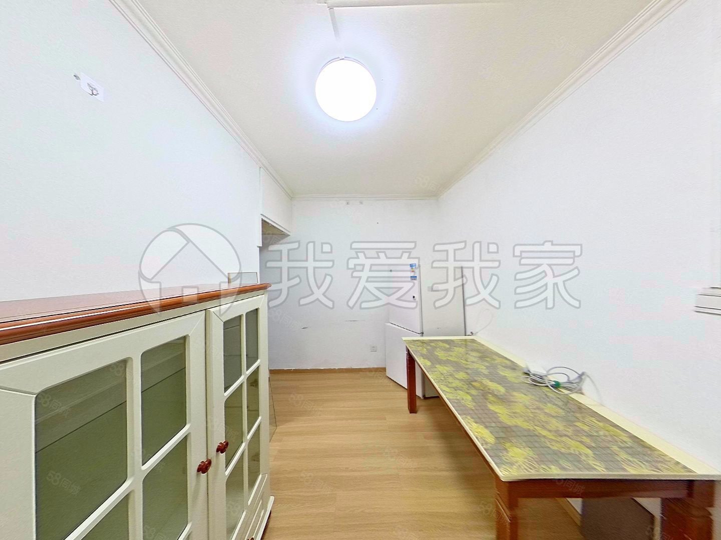 松榆西里2室1廳1衛(wèi)59.23㎡南266萬