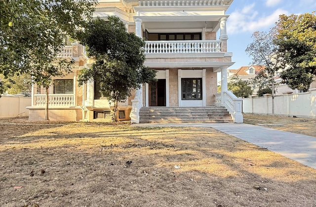 西郊大公馆5室4厅497.66㎡3680万二手房图片