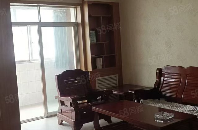 北大街综合商贸广场2室2厅98㎡52万二手房图片