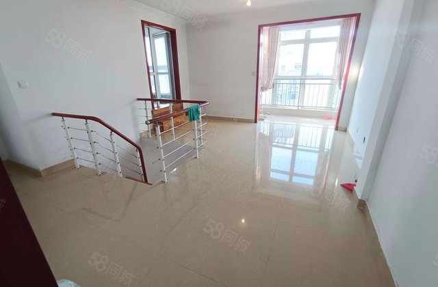 康桥水岸3室2厅186㎡110万二手房图片