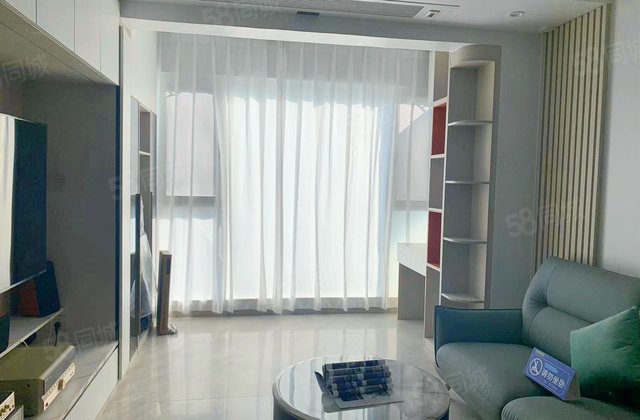 涛汇明日鎏金湾3室2厅95.24㎡168万二手房图片