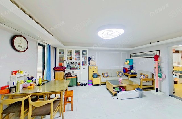 中江花园3室2厅101.35㎡350万二手房图片