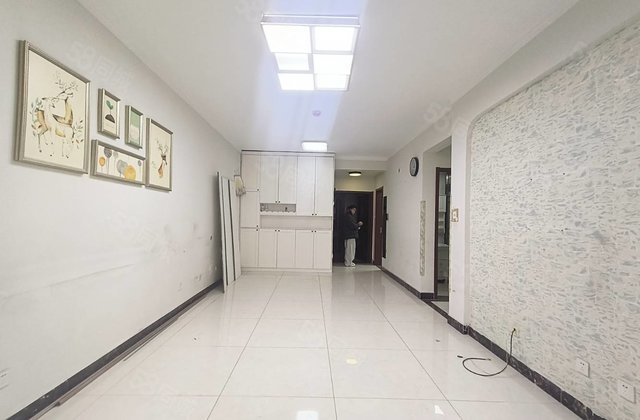 免大税！昌润莲城 三室两厅，带储，动静分离户型，拎包入住。