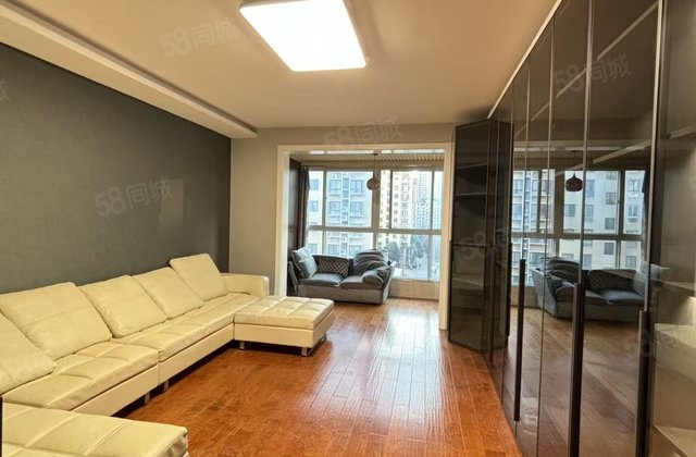 新洲中央街区城上城3室2厅139㎡87.5万二手房图片