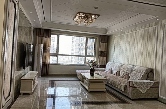 昌润莲城 三室两卫 边户 带车位储藏室 观景房 小高层采光好