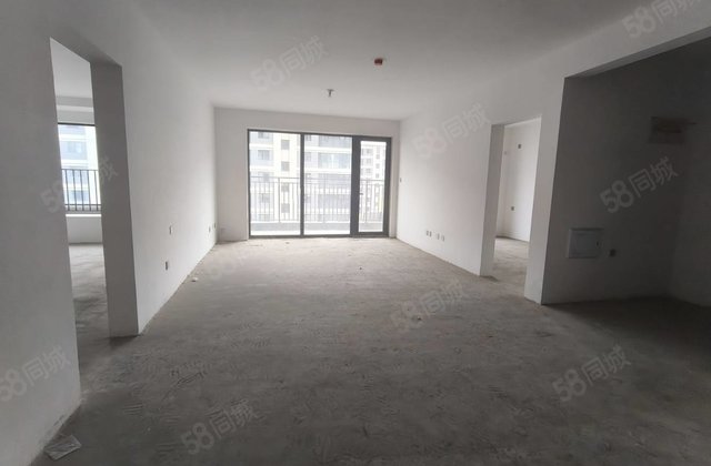 旭辉银盛泰博观锦里4室2厅134㎡118万二手房图片