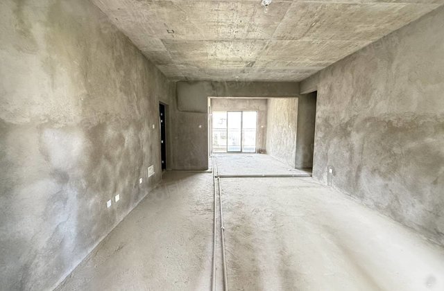 志和天玺4室2厅152㎡88万二手房图片