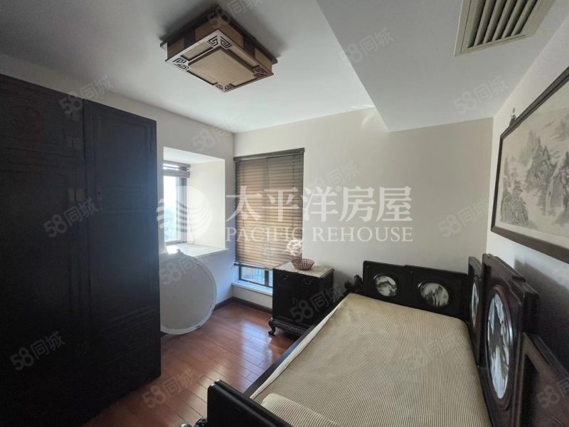 上海绿城4室2厅2卫149.7㎡南1870万