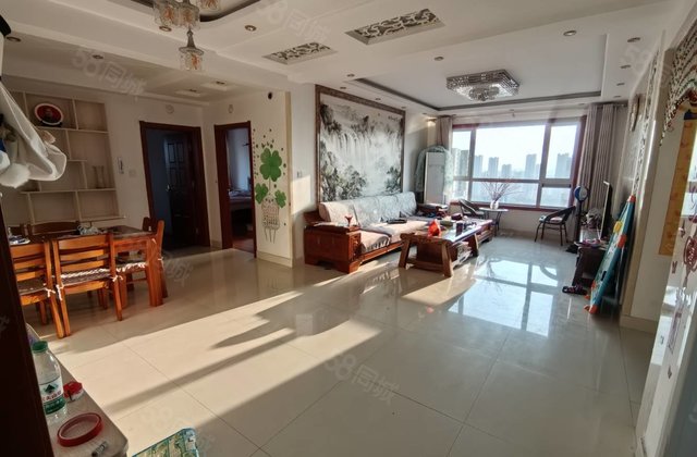 东苑中学对过  观景房  精装三室带车位