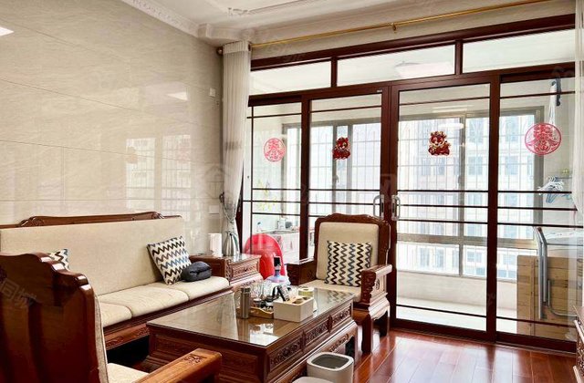 莲花湖畔3室2厅89.32㎡79万二手房图片