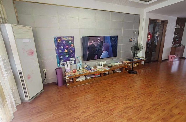 金叶苑5室2厅277㎡150万二手房图片